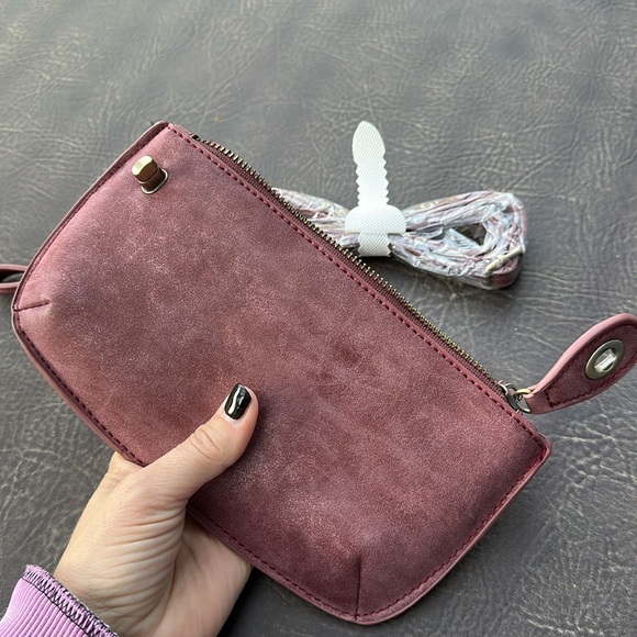 Distressed Mauve Crossbody - Picture 6 of 7